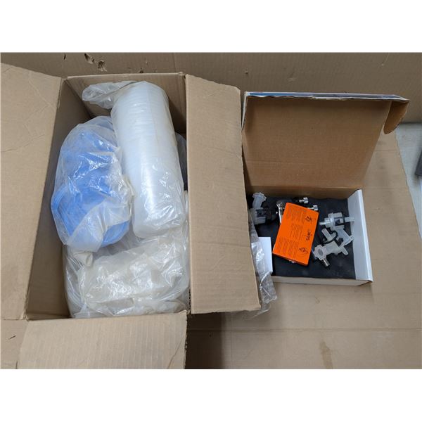 Box of Micron Filters w/ 3m Accuspray Gun Model HG09