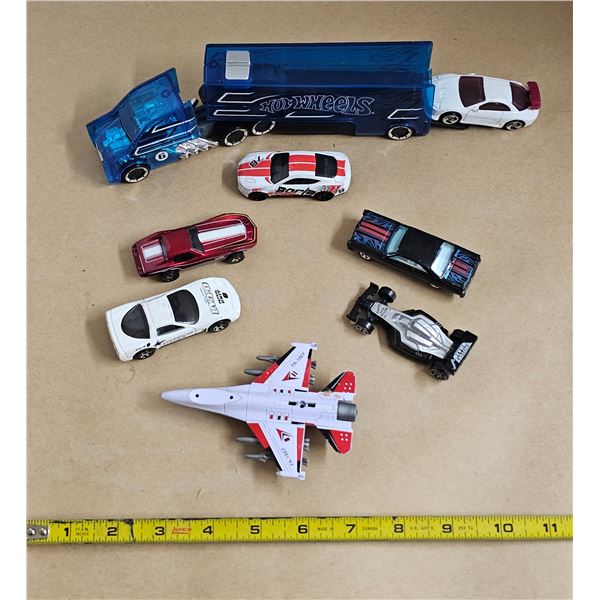HotWheels and Toy Vehicle Lot
