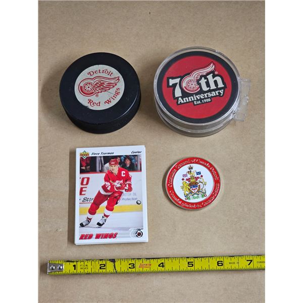Detroit Red Wings Misc Lot