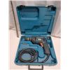 Image 2 : akita black + decker drill.