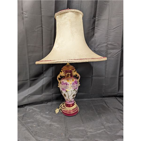 Unique Designed Lamp w/ Shade (Not Tested, No Bulb)