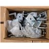Image 2 : 5 boxes of bine line clamps for struts