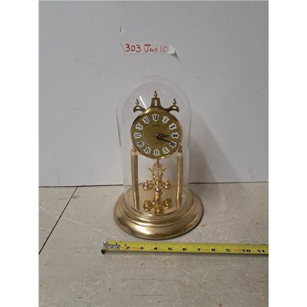 roman numeral gold clock