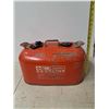 Image 2 : boat gas can