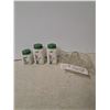 Image 1 : spice shakers + juicer