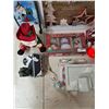 Image 3 : christmas ornament lot