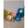 Image 2 : lot of kitchen containers