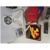 Image 2 : kitchen stuff radio misc