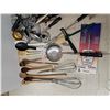 Image 2 : kitchen utensils misc