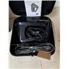 Image 2 : black + decker hand mixer