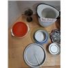 Image 2 : misc kitchenware