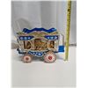 Image 2 : beams circus wagon bottle