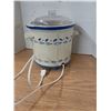 Image 3 : croc-pot (not tested)