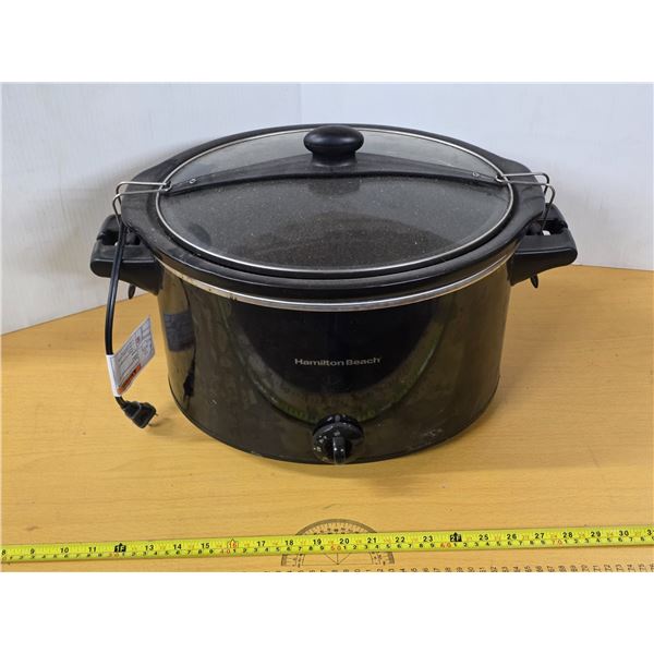 Hamilton slow cooker- untested