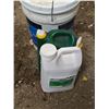 Image 3 : Lot of chemicals