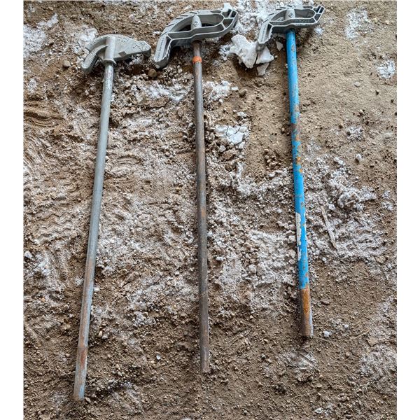 3 Pipe benders