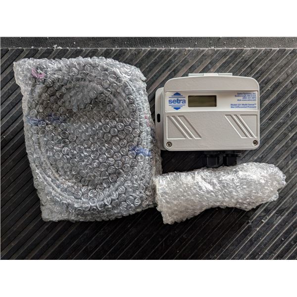 Setra System Model 231 Multi Sense Wet Differential Pressure System (NEW IN BOX)