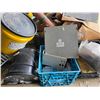 Image 9 : Pallet of electrical components and hardware