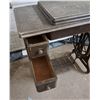 Image 5 : vintage singer sewing machine