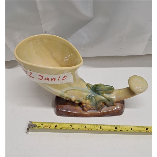 roseville U.S.A. 1 piece ornament