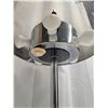 Image 3 : lamp (not tested)