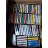 Image 2 : vianal record + 64 casette tapes