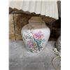 Image 3 : (2) Lamps (1) Cat Base Deisgn (1) Floral Design Base (Both Not Tested)