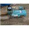 Image 10 : Model V15P Ser. GF8817 Canadian Water System Association A.O.Smith Aqua-Air Water System tank (Some 