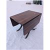 Image 6 : duncanfief table (57"x30"x38") and chairs (harpback chairs)