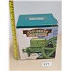 Image 1 : John Deere 1/6 Scale Battery Operated Engine Model in Original Packaging