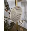 Image 3 : Art deco lamp pole- with 3 lights- needs base- untested