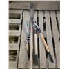 Image 1 : 2 hedge clippers and shovel
