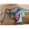 Image 3 : Black and decker 10" skilsaw