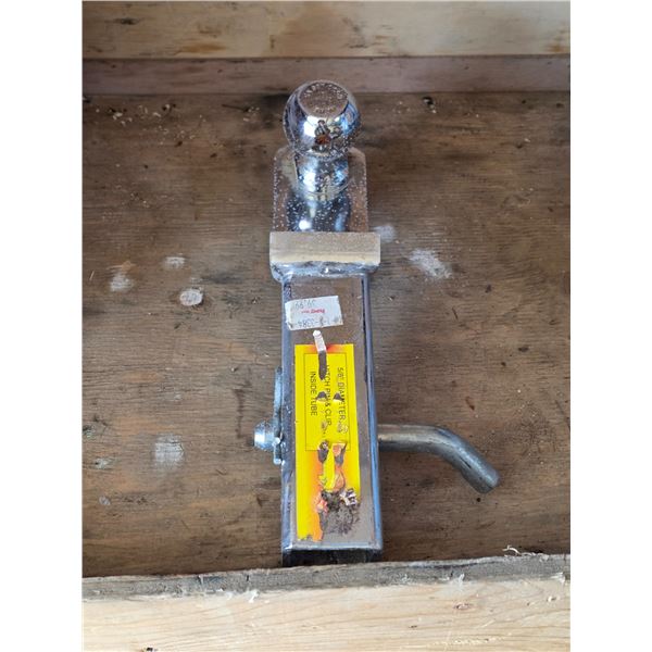 Trailer hitch- 2" ball and has pin
