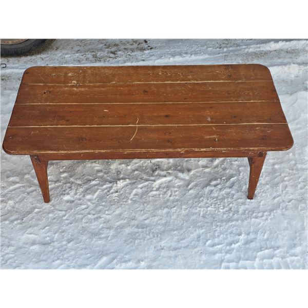 Table- 40" by 22" by 17"H