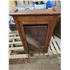 Image 1 : Display cabinet-28" by 11" by 43'H- glass is not set