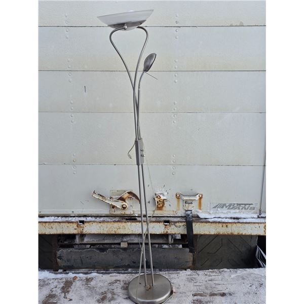 Standing lamp- 70"H- untested