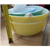 Image 5 : Pyrex Bowl Set (Large To Small)