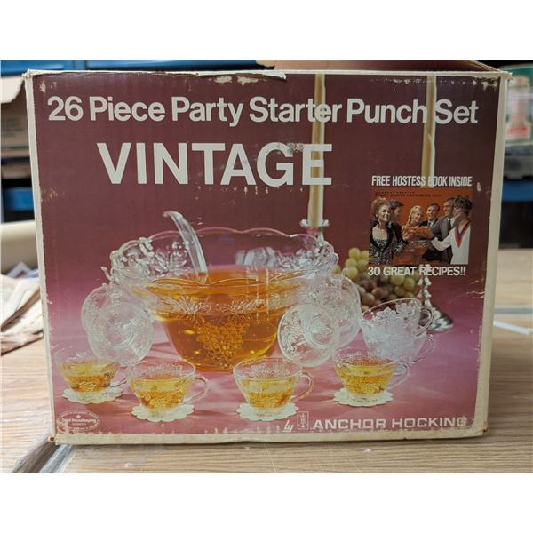 26 Piece Party Starter Punch Set Vintage w/ original Box (Complete Set)