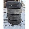 Image 6 : Set of (4) MICHELIN 215/70 R16 Studless Latitude Tires