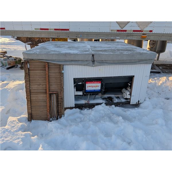 Feel The Magic Beachcomber Hot Tub w/ Cover (not Tested/not Known of Working) 45"x86"x79"