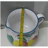 Image 3 : 1 water jar painted fruits