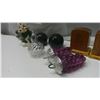 Image 3 : salt + pepper shaker