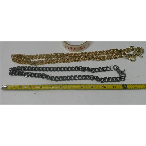 2 chains w/ clips