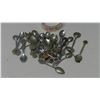 Image 1 : 30 souvenir spoons