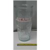 Image 1 : glass vase