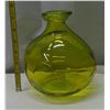 Image 2 : green glass jar
