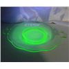 Image 1 : Uranium glass dish