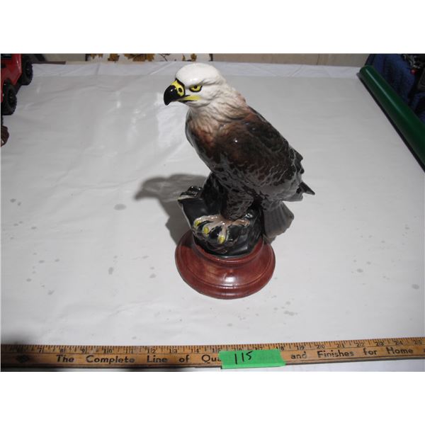 vintage ceramic eagle ornament (12" tall)