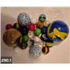 Image 1 : Collection of Vintage Marbles